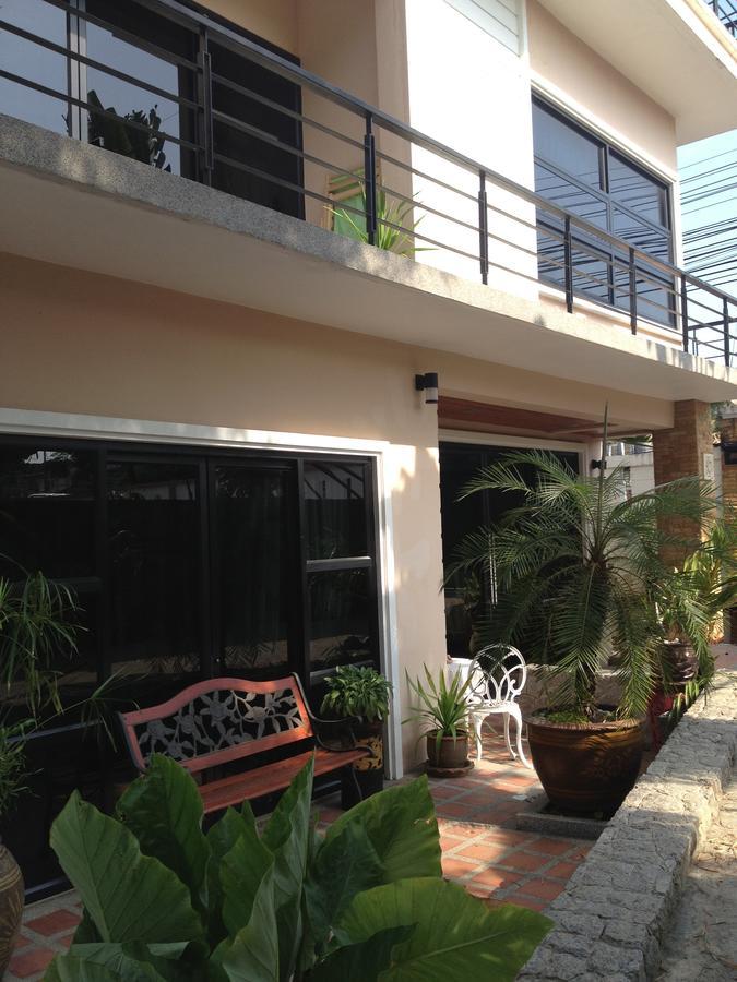 Nai Harn Ruankeaw Homestay מראה חיצוני תמונה