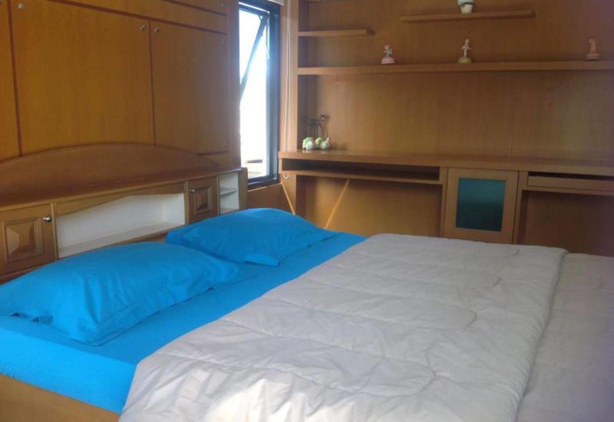 Nai Harn Ruankeaw Homestay מראה חיצוני תמונה