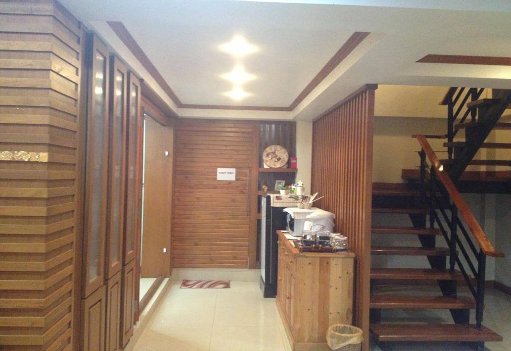 Nai Harn Ruankeaw Homestay מראה חיצוני תמונה
